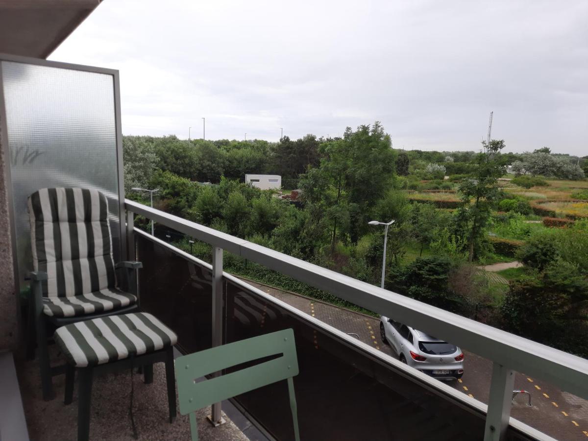 Appartement Residentie Astrid Met Private Parking Bredene Eksteriør bilde